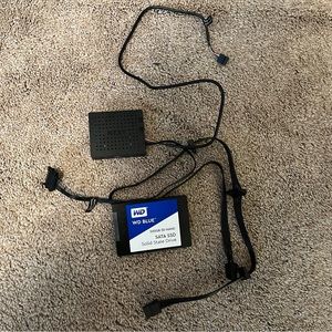 NZXT RGB Fan Controller and Western Digital 3D NANO SATA SSD 500GB